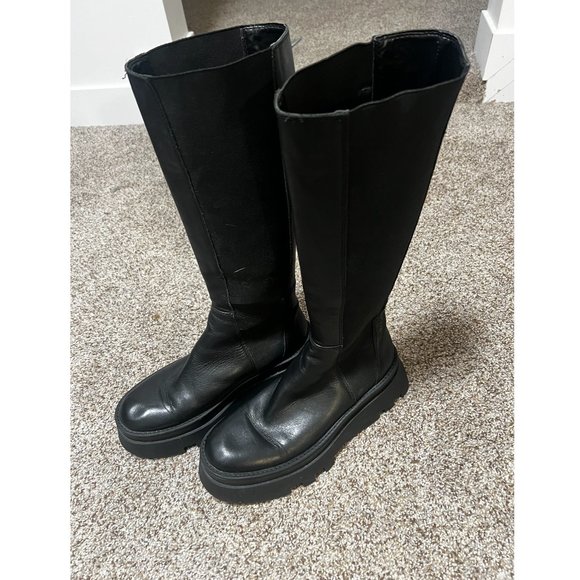 Zara Leather Lug Sole Boots - Blogger Favorite - Picture 7 of 9